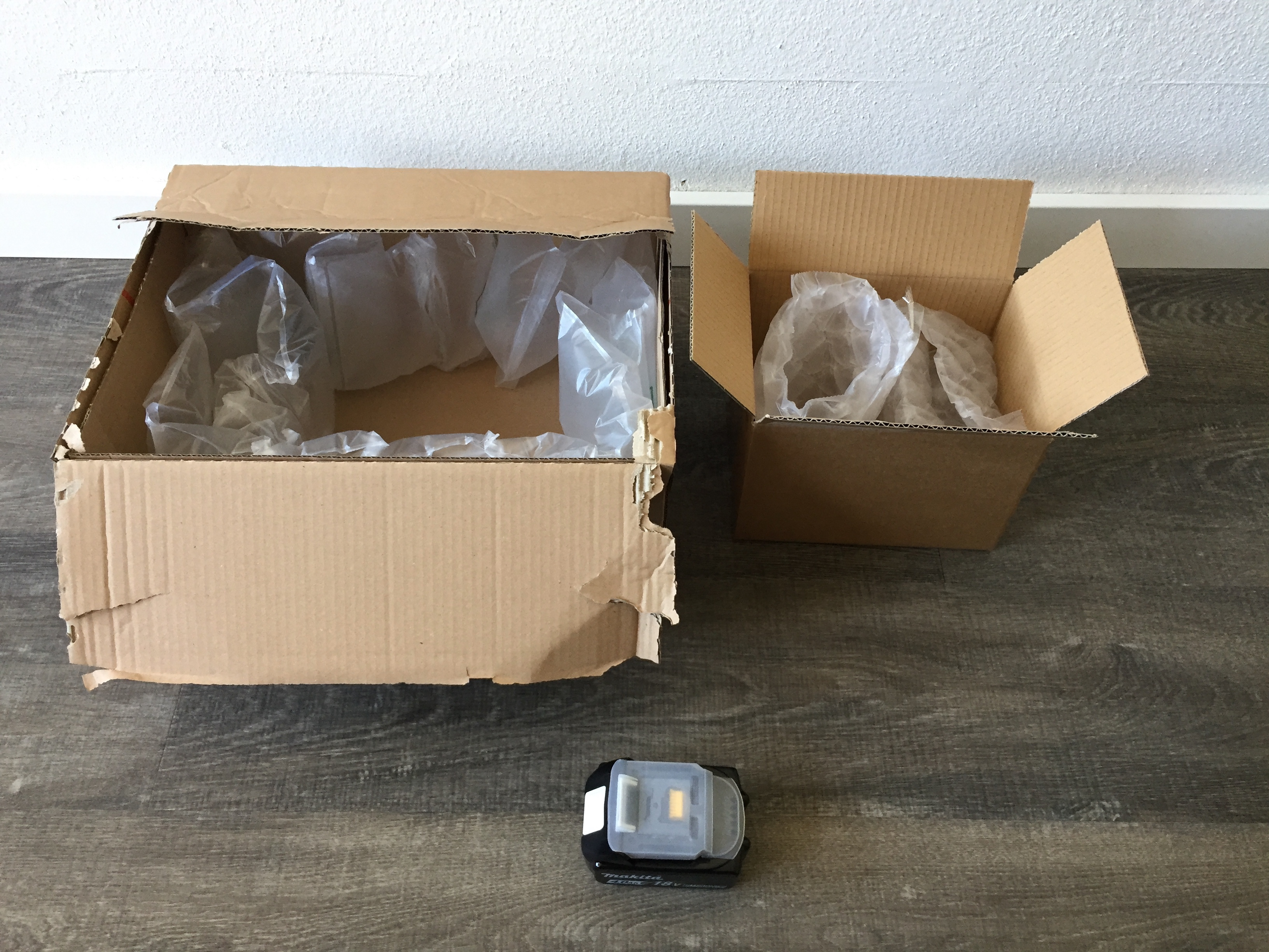 I like ordering stuff from the internet, but I&rsquo;m always wondering why the boxes in which they send items in are so big. Usually it has around 30% air in the box, but today I received a carton which was indeed of the charts. Approximately 90% air inside the box. And the best thing was it was a box in a box.
They could have just sent it with the smaller box; it also had bubble wrap in both boxes.
