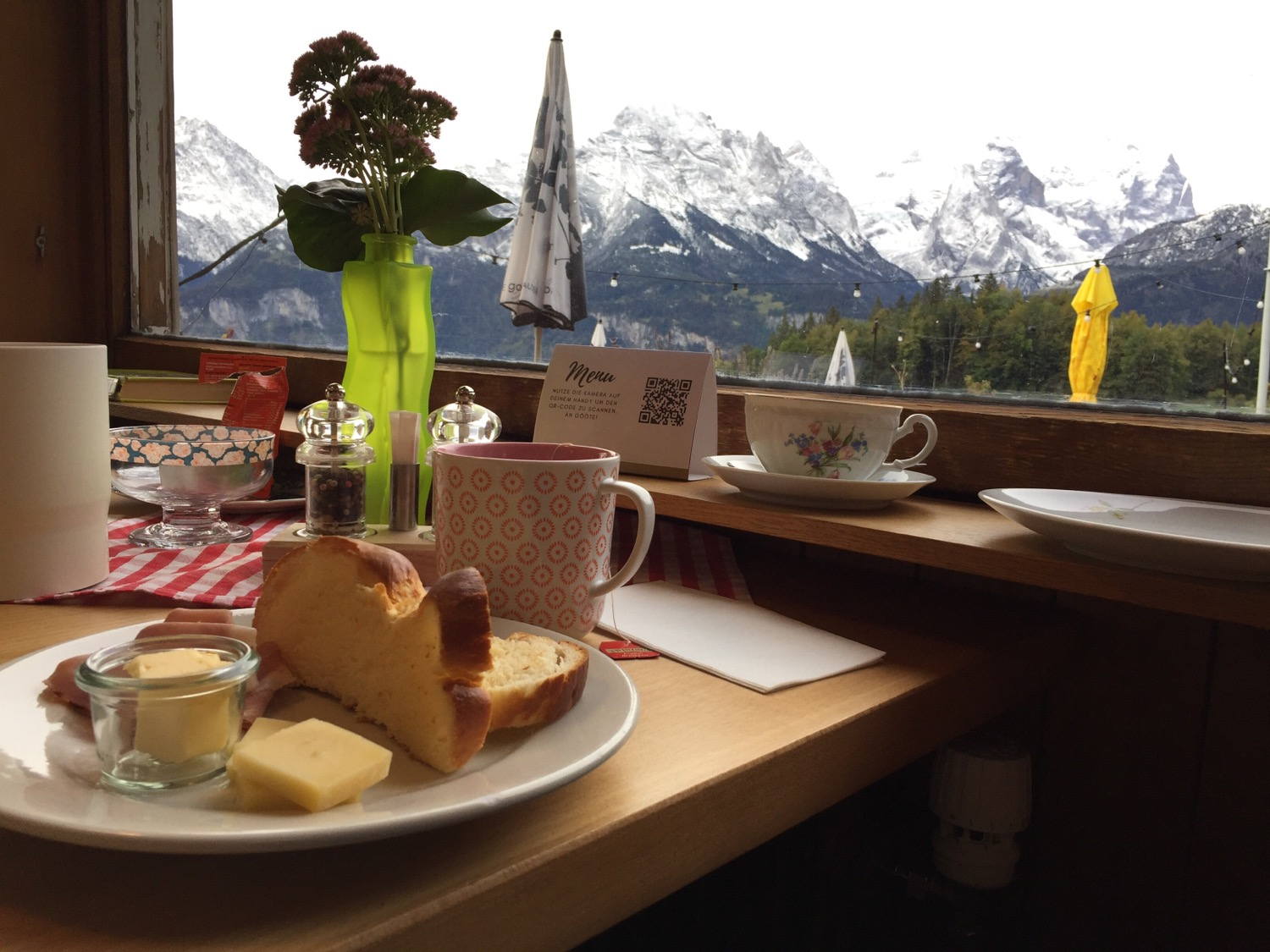 Breakfast in the mountains.

