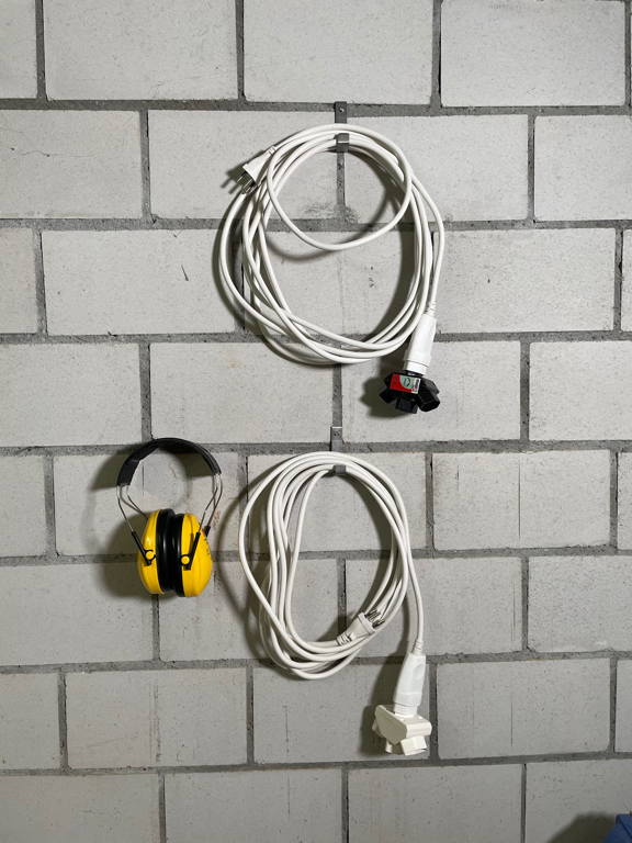 I trimmed my tomato plant and organized my shop. Now I can relax a bit.
