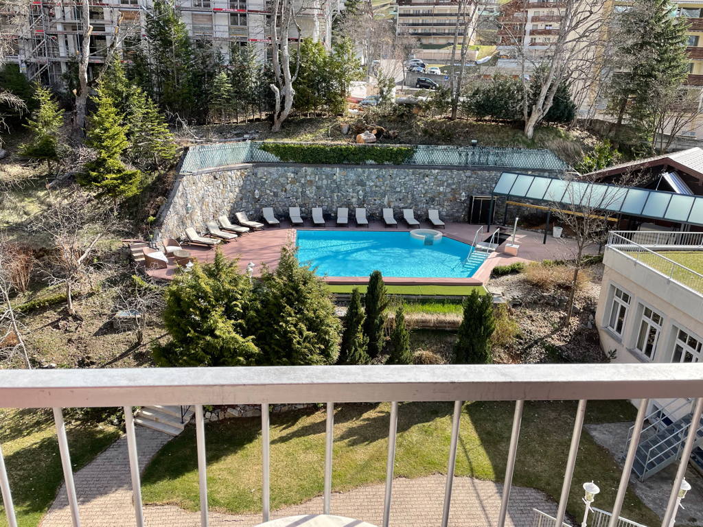 Spent some relaxing days here. Unfortunately, it is the last morning today. And we need to go home again (The image shows our hotel&rsquo;s outdoor pool).
