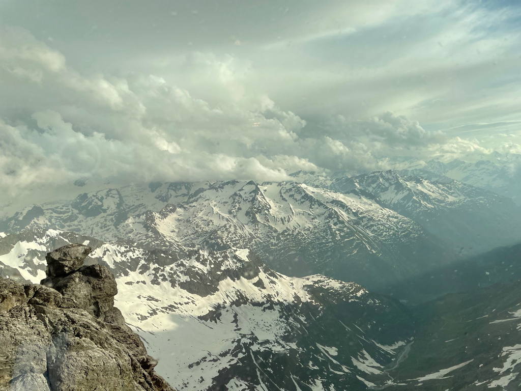 The view and weather at the top of Titlis.
