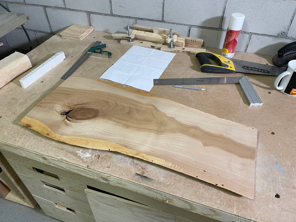 Shop time. Working on a new project. I hope it will work out.
